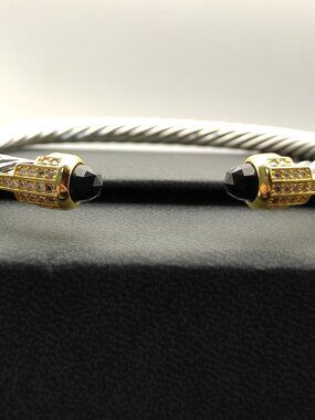 David Yurman 925 Silver Bracelet with Original Pouch